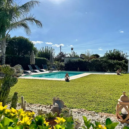Holiday home Suq With Pool, Parking & Wifi Noto